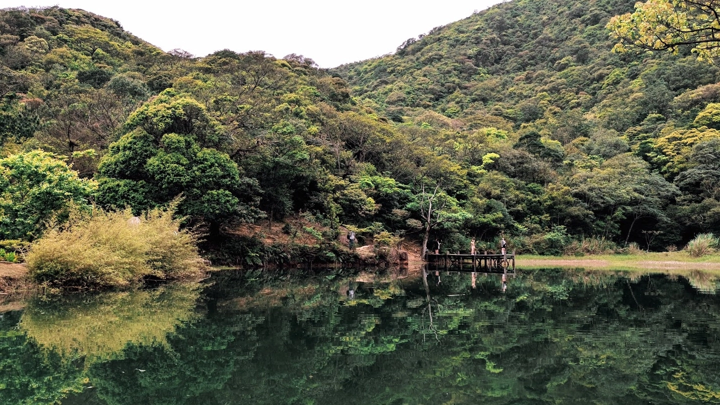 新山夢湖